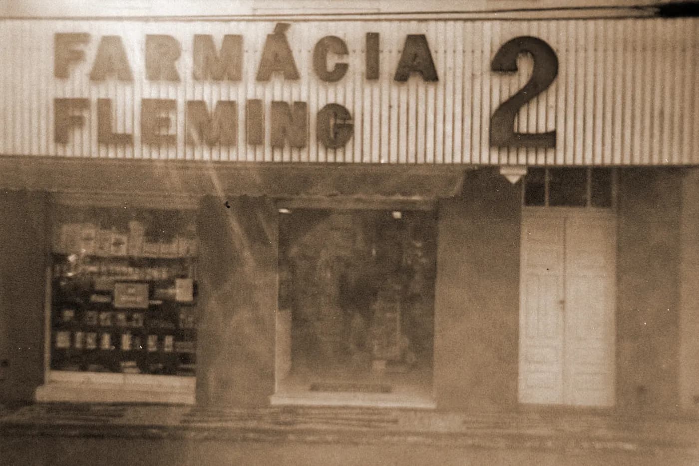 Fachada antiga da Farmácia Fleming número 2