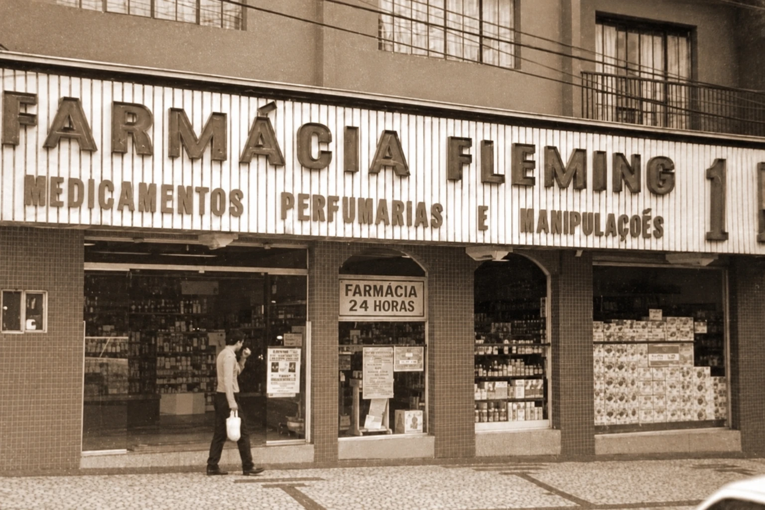 Fachada histórica da Farmácia Fleming